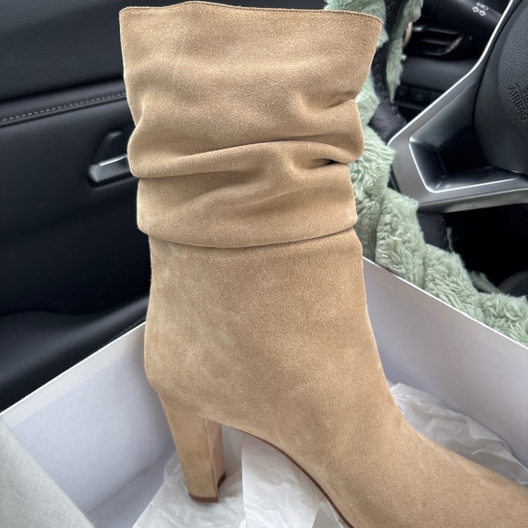 Manolo Blahnik - Picture 5 of 6